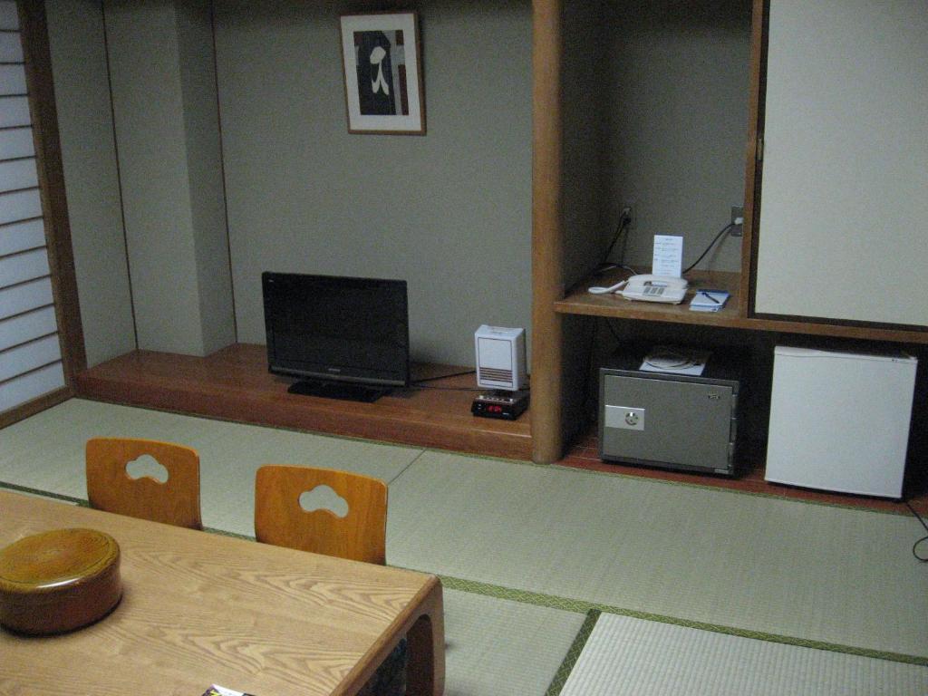 Gosho Nishi Kyoto Heian Hotel Номер фото